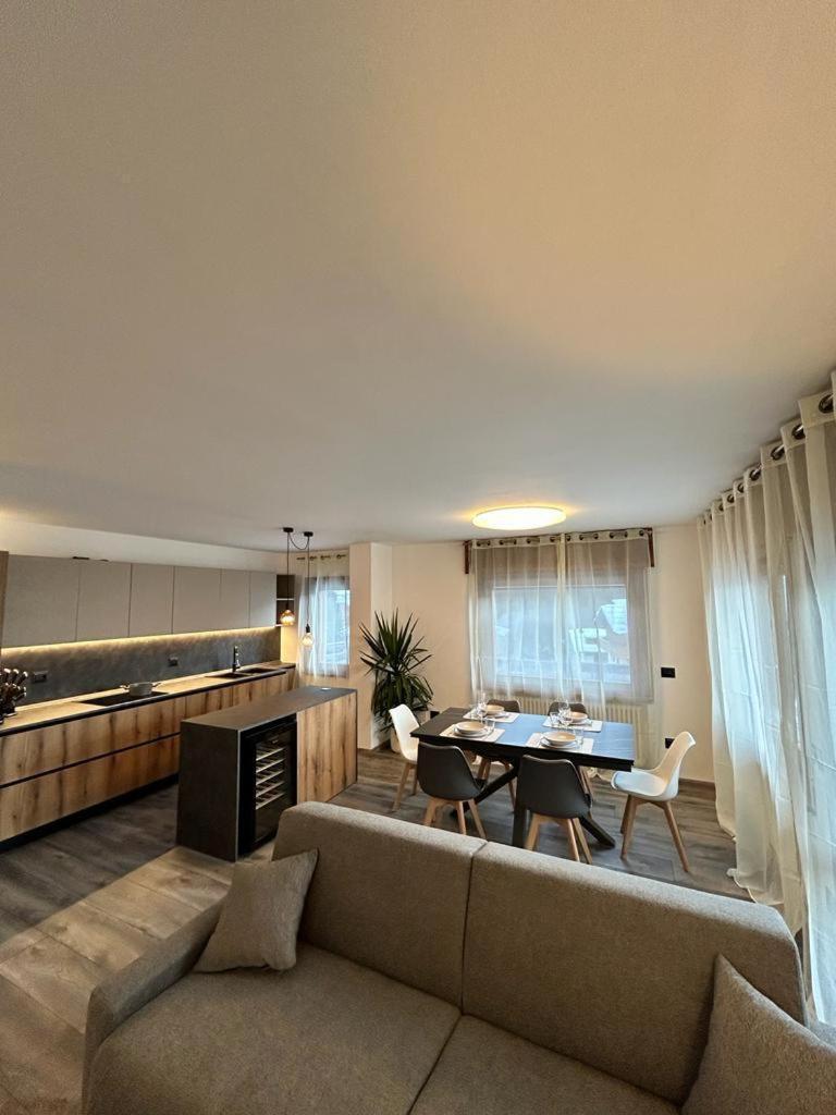 Area Apartments Madonna Eksteriør bilde